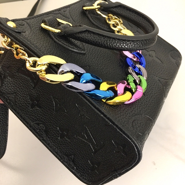 ルイヴィトンバッグ内部構造